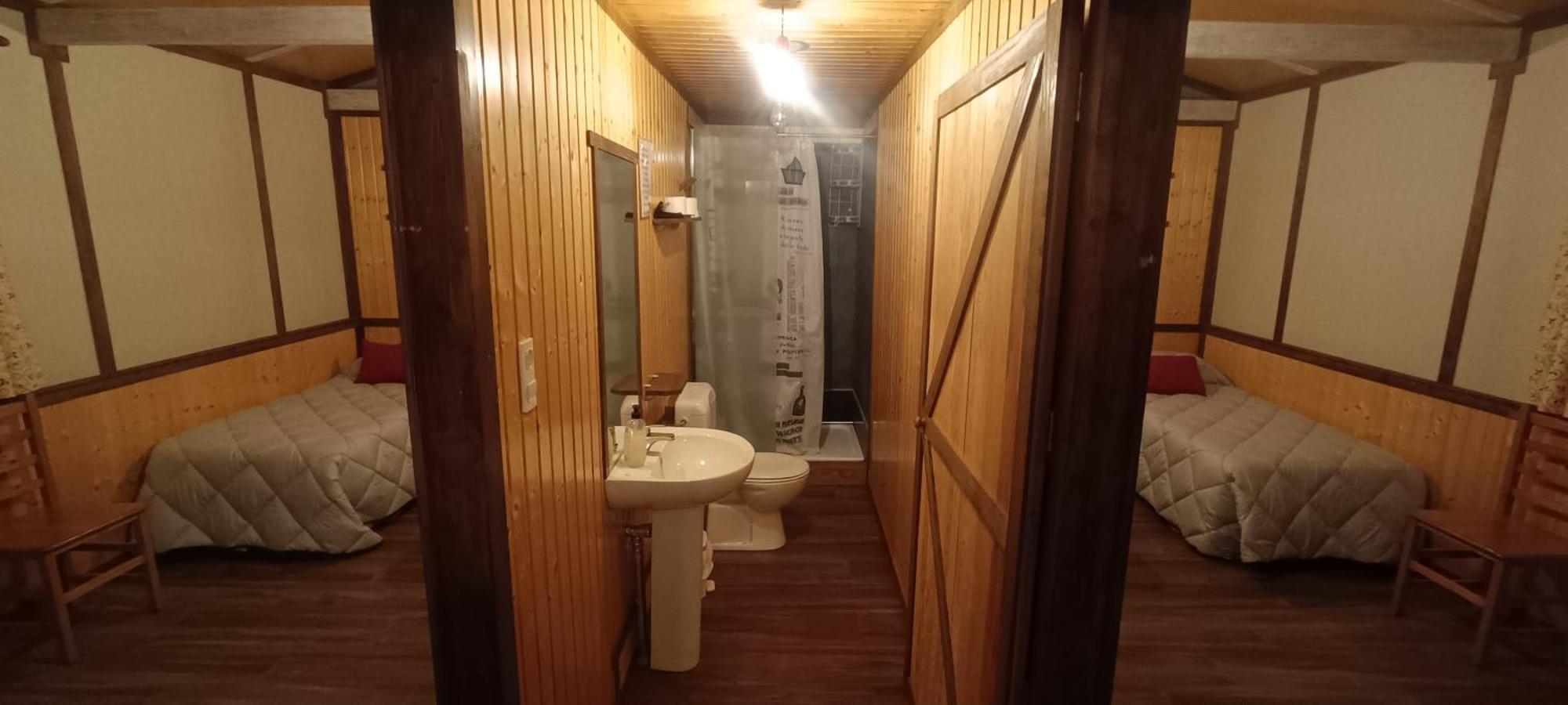 Casas Rurales Vado Del Rio Tus Cortijo Prados Bagian luar foto