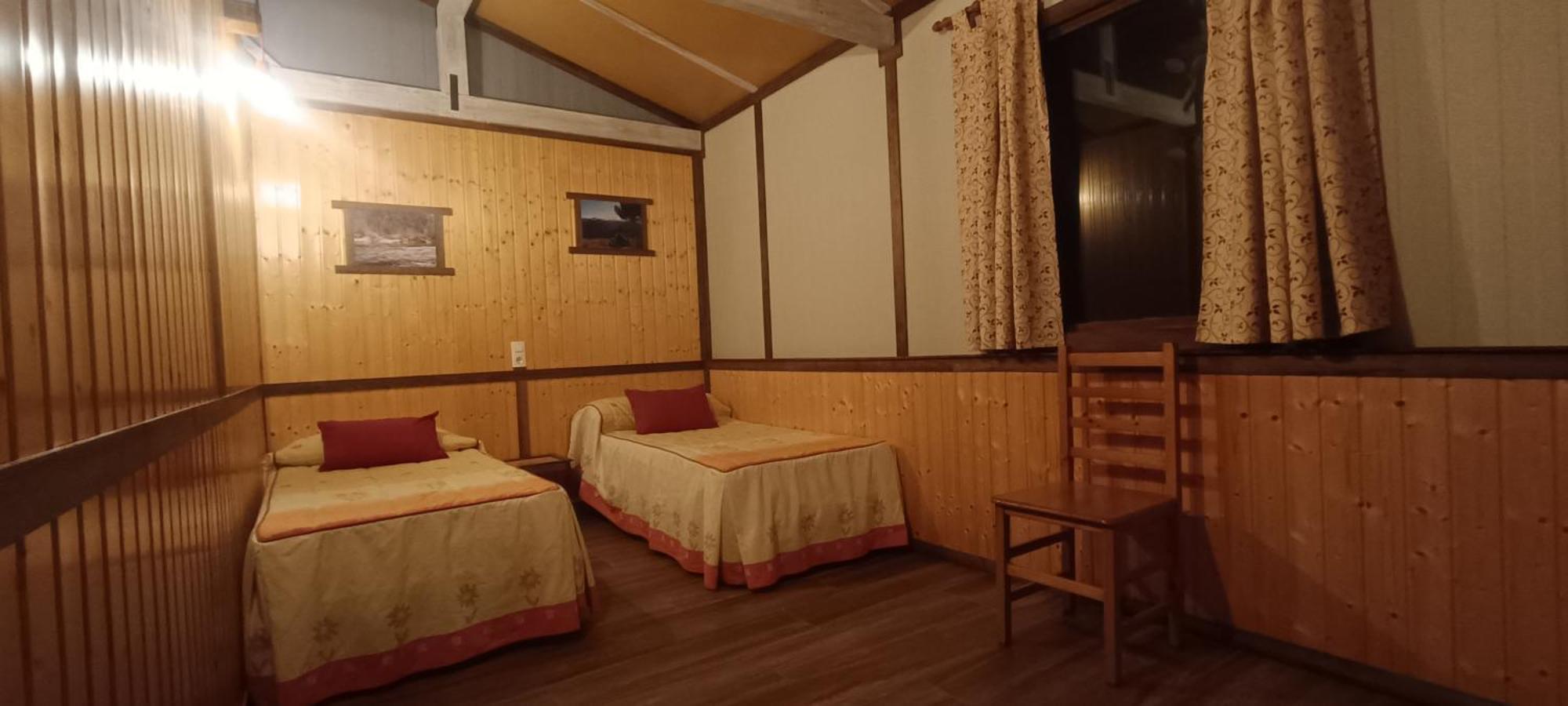 Casas Rurales Vado Del Rio Tus Cortijo Prados Bagian luar foto