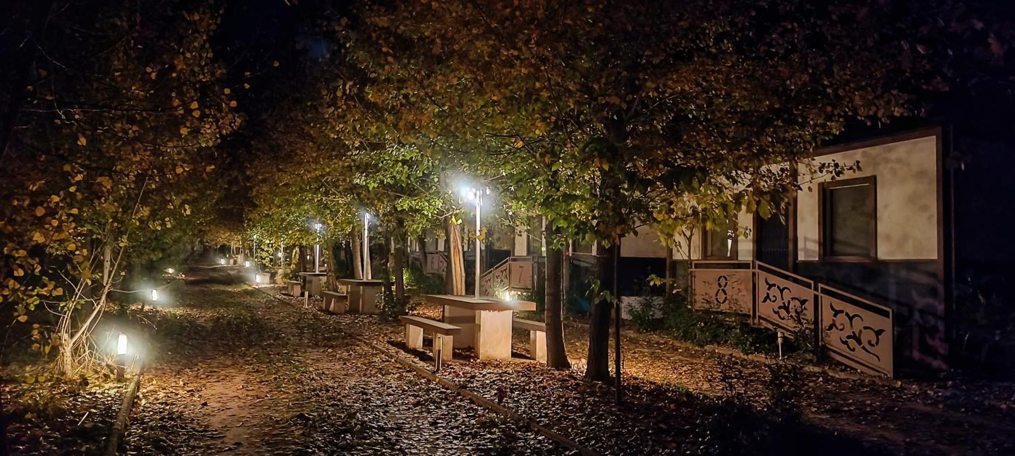 Casas Rurales Vado Del Rio Tus Cortijo Prados Bagian luar foto